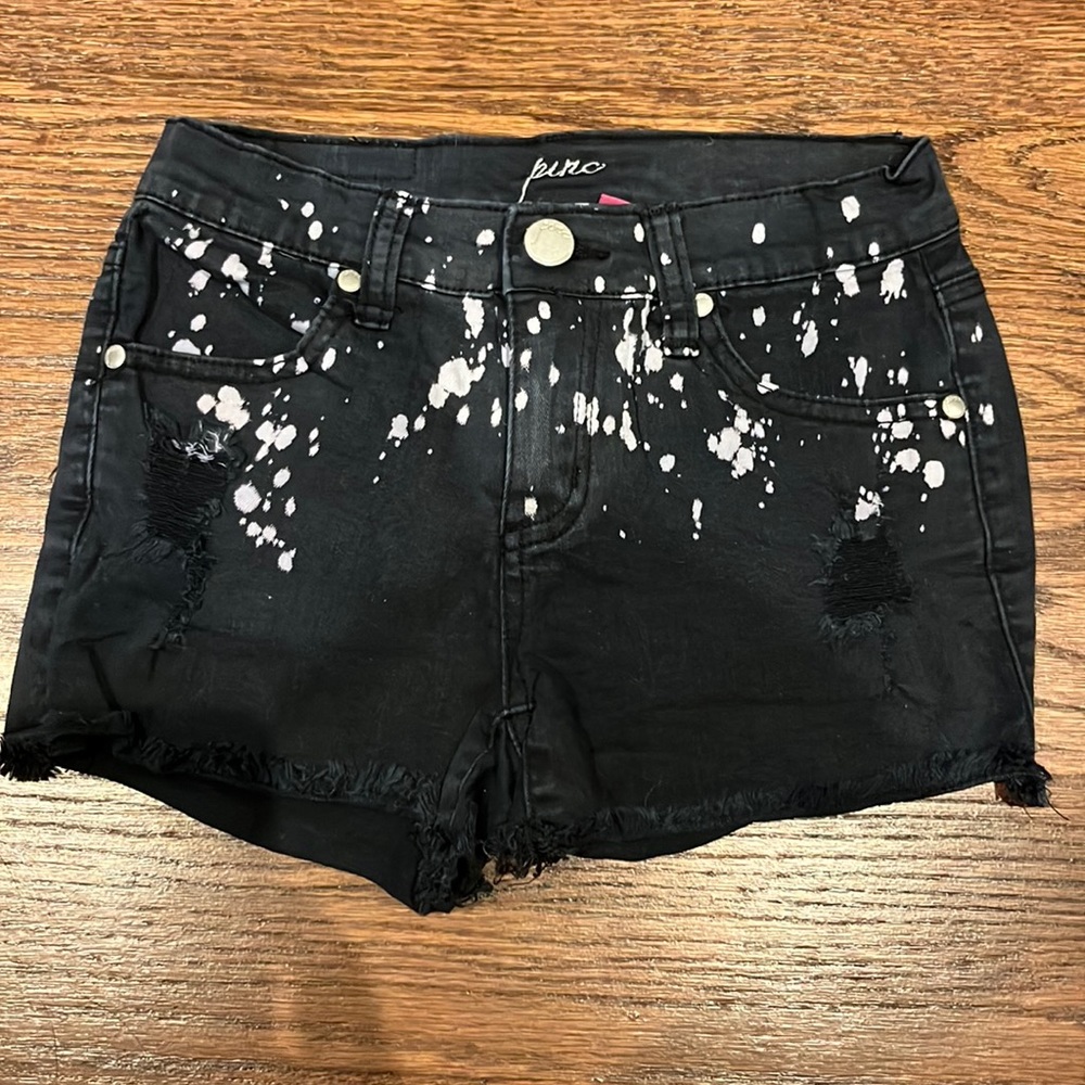 Pinc splattered painted shorts